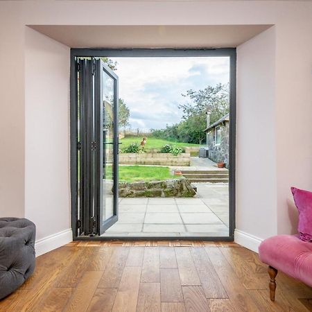 East Cottage * Wood Burning Hot Tub * Garden St. Andrews Exterior photo